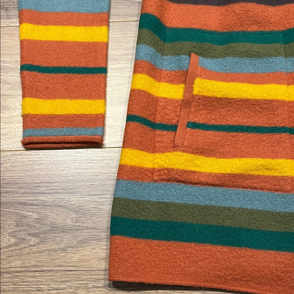 Toad & Co Heartfelt Merino Wool Hoodie in Orange/Yellow/Olive Green/Blue Medium - Picture 6 of 13